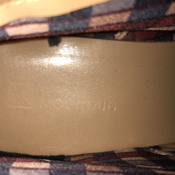 White Mountain Wedge Booties Size 7 - Picture 4 of 5